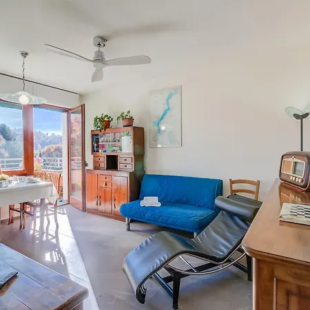 Appartamento Residenza Chiara: Sunny Balcony And Mountain View - Happy Rentals * לאבנו-מומבלו