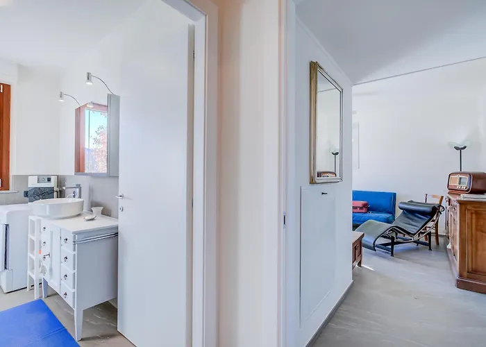 Residenza Chiara - Happy Лавено-Момбелло